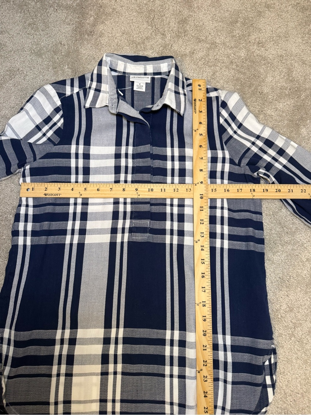 Liz Claiborne Navy & White Plaid 1/4 Button-Front Shirt